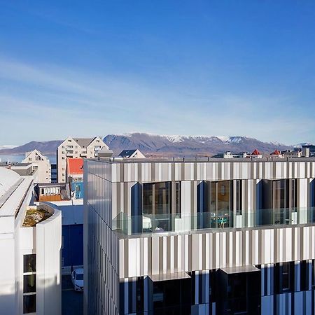 Penthouse Apartment With Panasonic Mountain View Reykjavík Kültér fotó