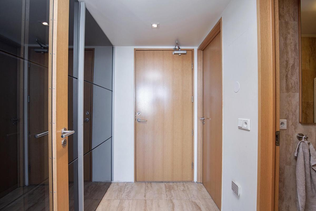 Penthouse Apartment With Panasonic Mountain View Reykjavík Kültér fotó